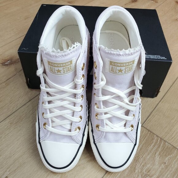 Converse Chuck Taylor All Star Madison Frills A17203F Womens 8.5 Mid Top Purple - Picture 6 of 12